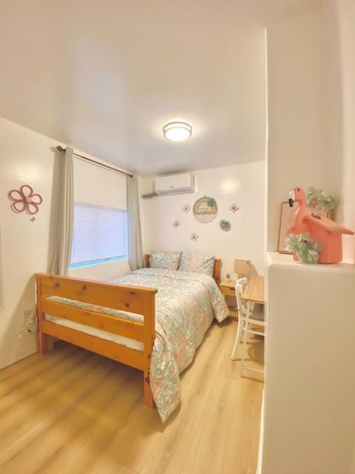 Pink Cozy House 2 Bedrooms Rosemead Esterno foto