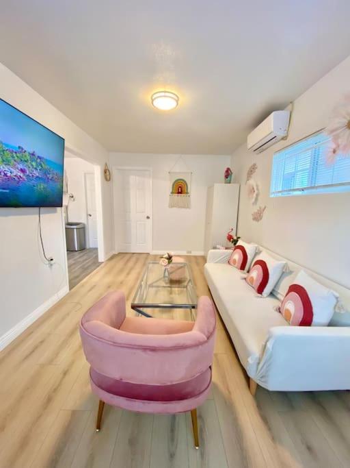 Pink Cozy House 2 Bedrooms Rosemead Esterno foto