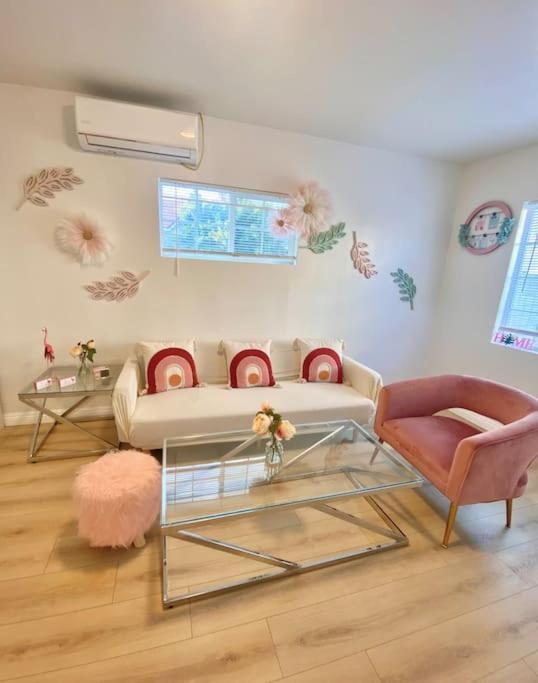 Pink Cozy House 2 Bedrooms Rosemead Esterno foto